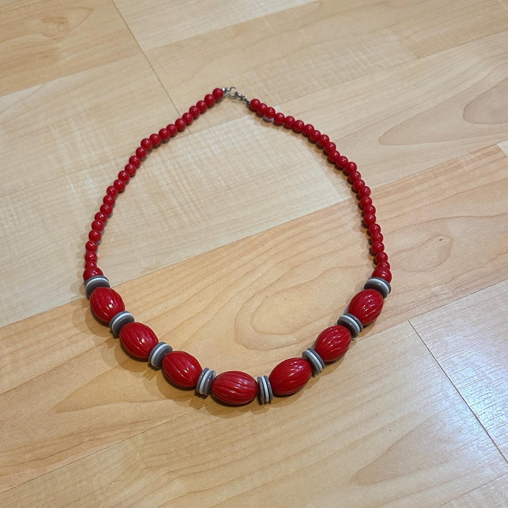 Red And Silver Beaded Necklace 10$
